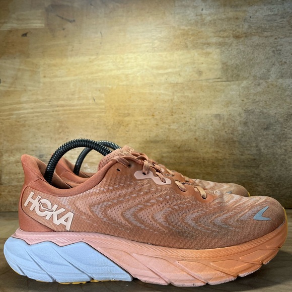 Hoka One One Arahi 6 Womens Size 9.5 Running Shoes Sneakers Sun Baked Orange